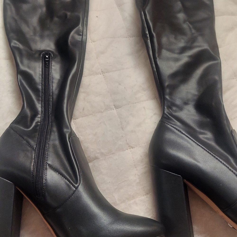 Brand new never worn Aldo thigh high leather boots